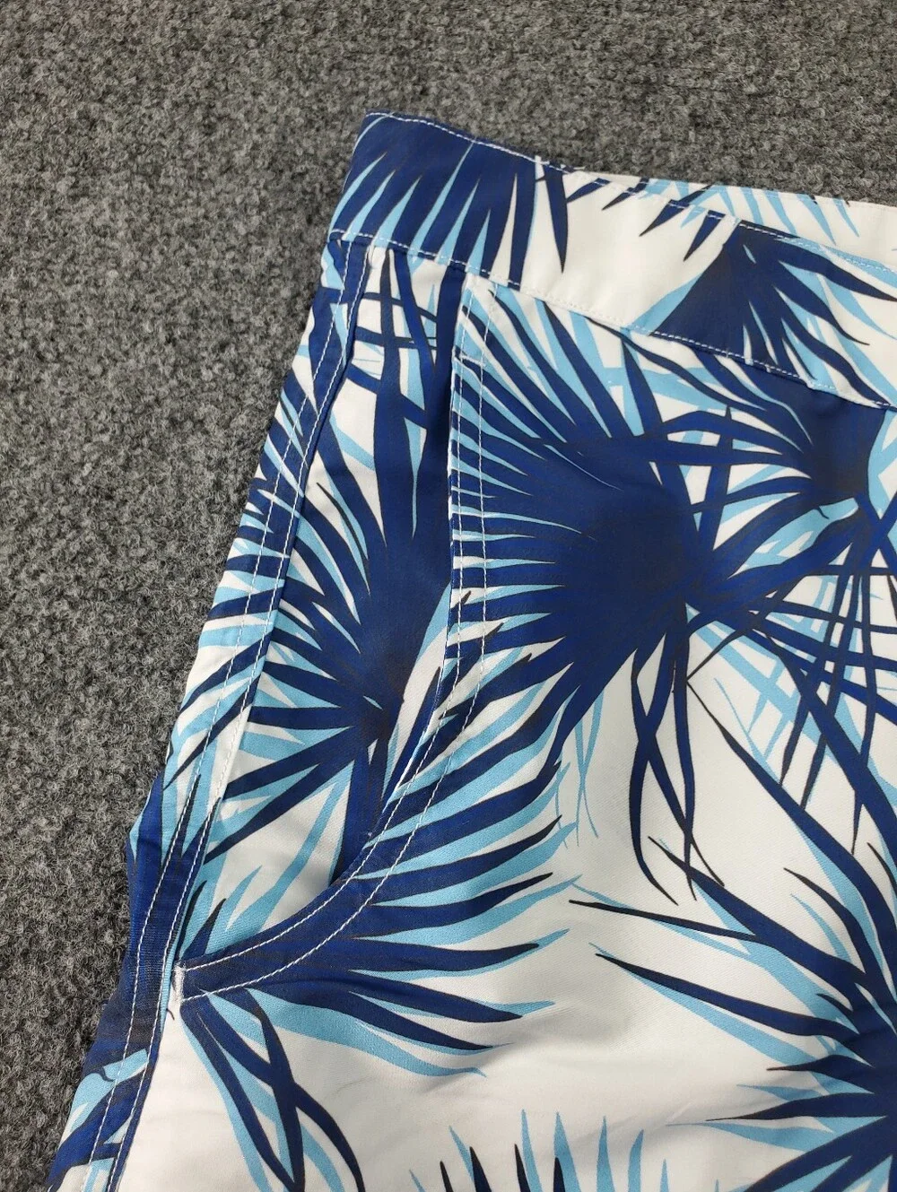 Retromarine New York Swim Trunks Mens 38 Tropical Hawaiian Print Blue White